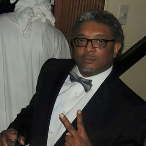 Meet your Posher, Reggie regg